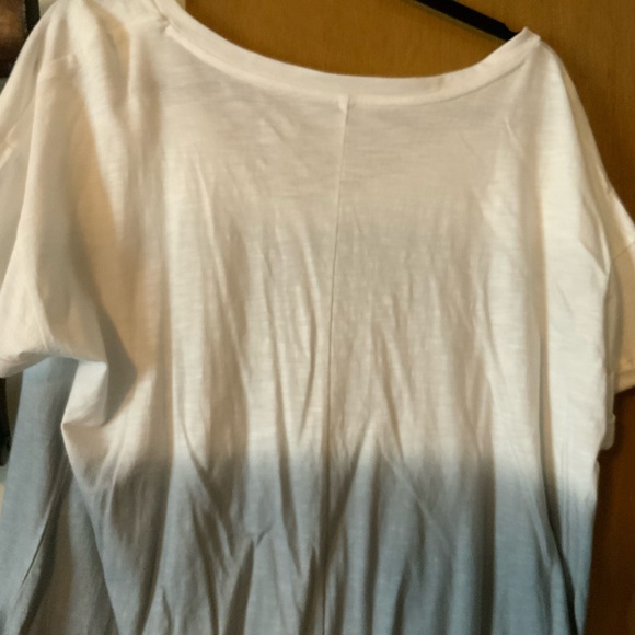 Maurice’s 24/7 shirt. Size is 1x - Picture 3 of 3